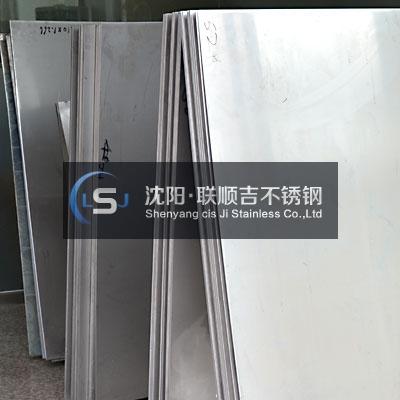 ���(y��ng)���P䓰�